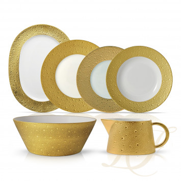 Столовый сервиз на 6 персон коллекции Ecume Or бренда Bernardaud