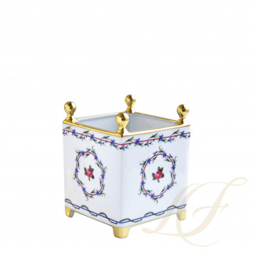 Горшок цветочный 15см коллекции Le Gobelet Du Roy бренда Bernardaud