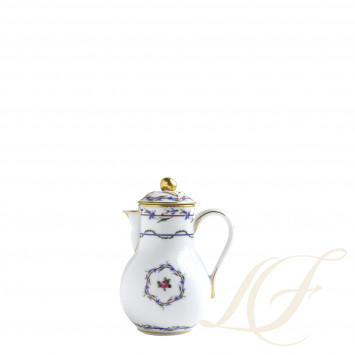 Молочник коллекции Le Gobelet Du Roy бренда Bernardaud