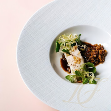 Столовый сервиз на 6 персон коллекции Organza бренда Bernardaud