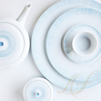 Столовый сервиз на 6 персон коллекции Saphir Bleu бренда Bernardaud