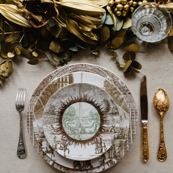 Столовый сервиз на 6 персон коллекции Versailles Enchante бренда Bernardaud