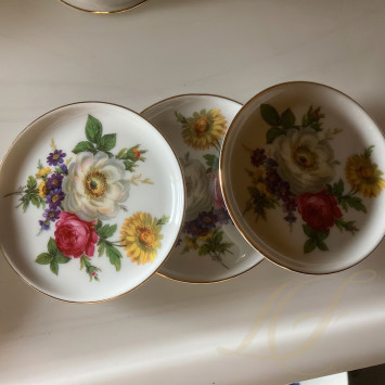 Коллекция Alt-Fürstenberg Bunte Blume бренда Fürstenberg