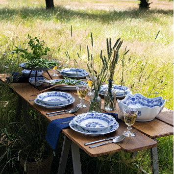 Тарелка суповая 23см коллекции Blau Zwiebelmuster бренда Hutschenreuther