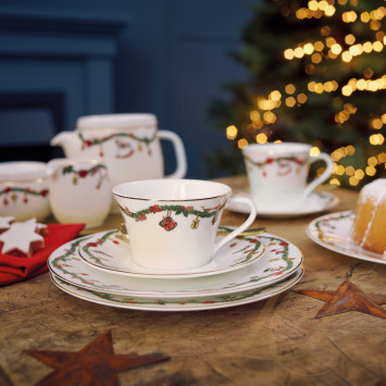 Чашка чайная с блюдцем 0,25л бренда Hutschenreuther