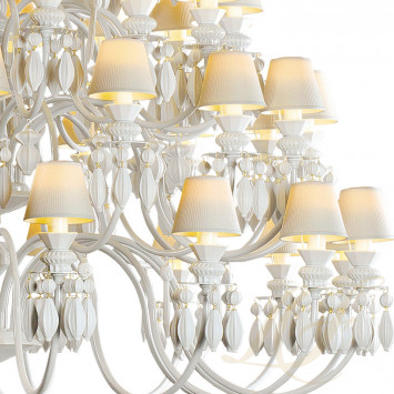 Люстра на 56 свечей (белый) 175 х 110см коллекции Belle de Nuit бренда Lladro