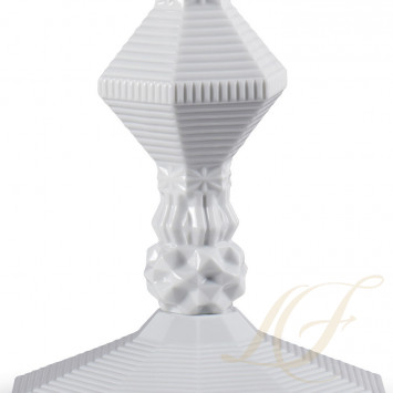 Лампа настольная (белый) 57 х 20см коллекции Belle de Nuit бренда Lladro