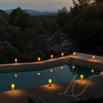 Лампа настольная 