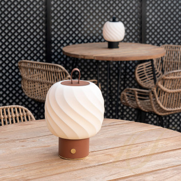 Лампа настольная 