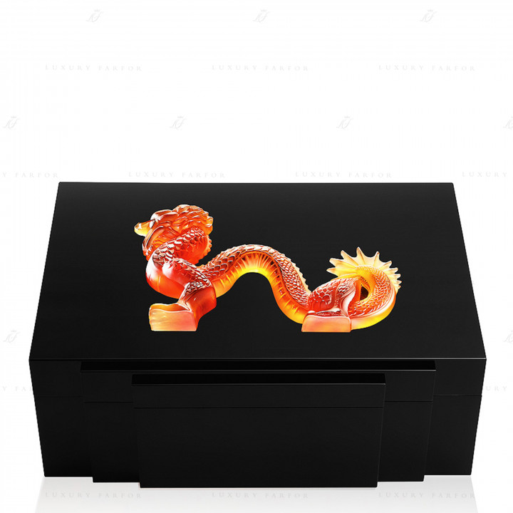 Шкатулка для украшений 