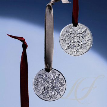 Рождественский орнамент 2024 