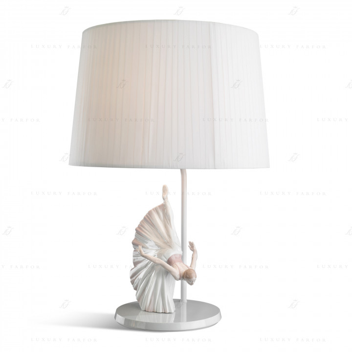 Лампа настольная 