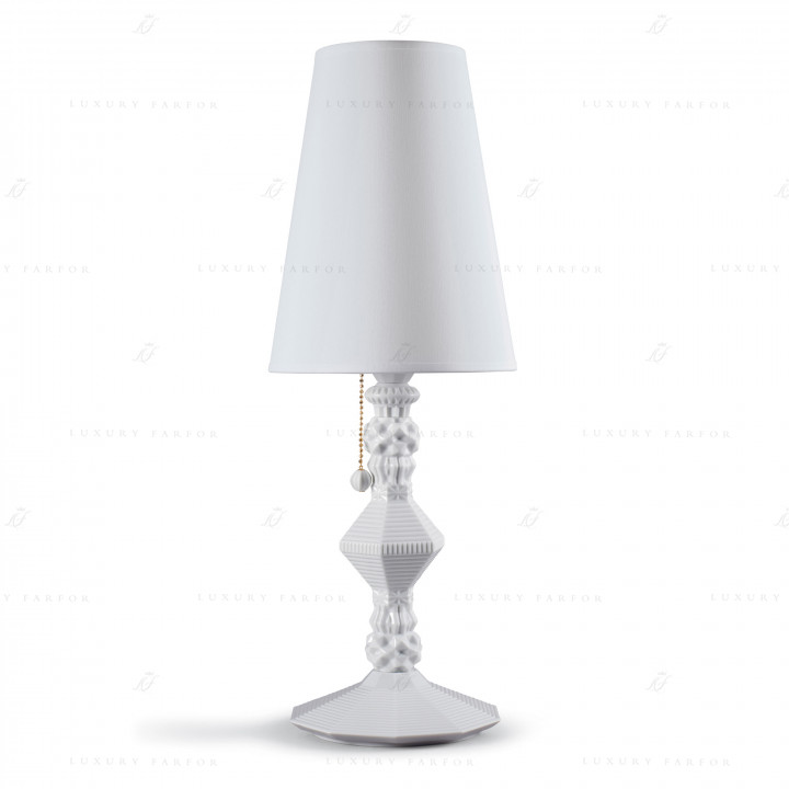 Лампа настольная (белый) 57 х 20см коллекции Belle de Nuit бренда Lladro