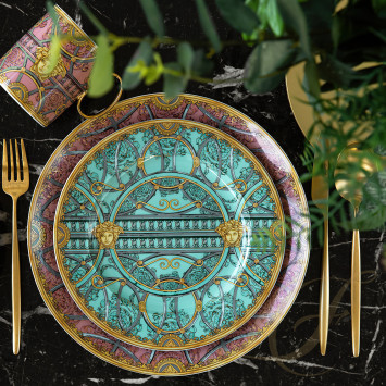 Чайный сервиз на 6 персон коллекции La Scala del Palazzo бренда Rosenthal Versace