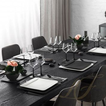 Тарелка главная квадратная 28см коллекции Manufacture Rock Blanc бренда Villeroy & Boch