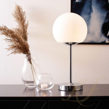 Настольная лампа 