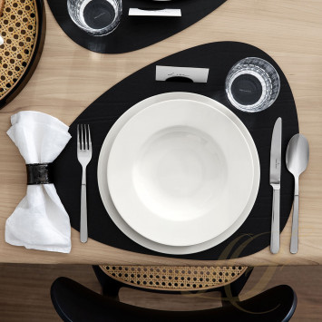 Тарелка суповая 24см коллекции Twist White бренда Villeroy & Boch