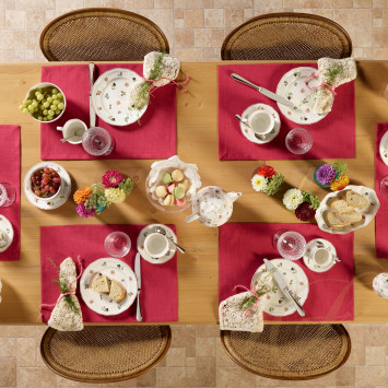 Кофейный сервиз на 6 персон коллекции Petite Fleur бренда Villeroy & Boch