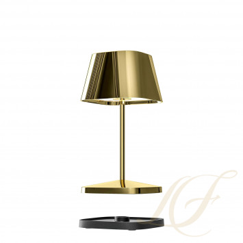 Настольная лампа LED с зарядной станцией 