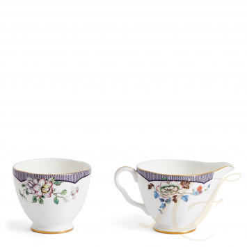 Сахарница и молочник бренда Wedgwood
