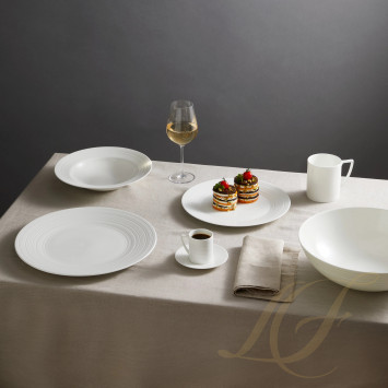 Коллекция Jasper Conran - White Strata бренда Wedgwood