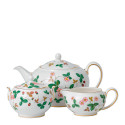 Набор из чайника, сахарницы и молочника коллекции Wild Strawberry бренда Wedgwood